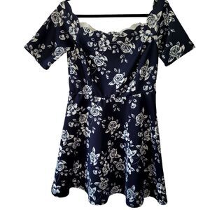 NINE BRITTON Vandalie off-the-shoulder,scalloped neckline ponte dress-Sz L